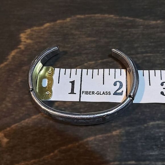 Vtg blue-grey faux stone inlay mixed metal cuff - Picture 5 of 6